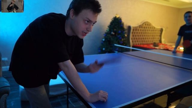 НЕКОГЛАЙ И КАТАНА ИГРАЮТ В ПИН ПОНГ НА СТРИМЕ🏓