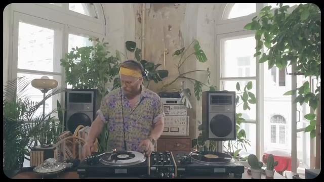 True Turkish Disco Vibes by Fomichev – L’atelier de Musique Ep005 смотреть онлайн