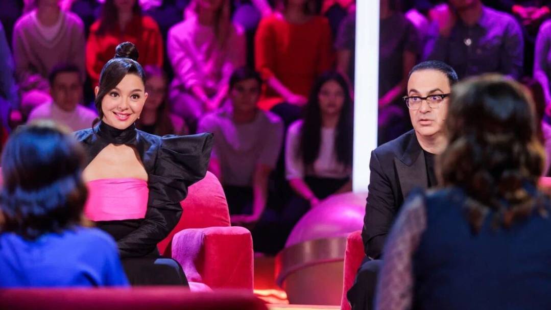 Конфетка 3 сезон / 1 серия