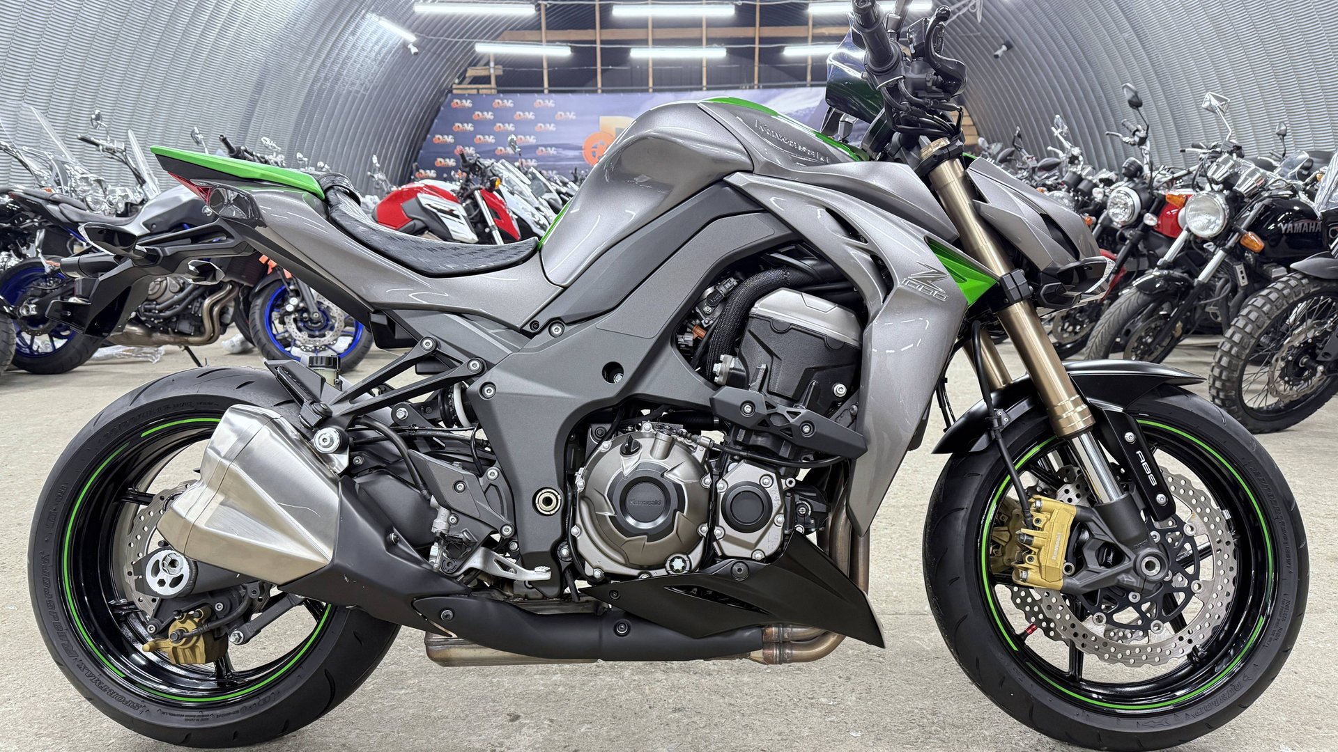 Обзор Kawasaki Z 1000|В НАЛИЧИИ| смотреть онлайн