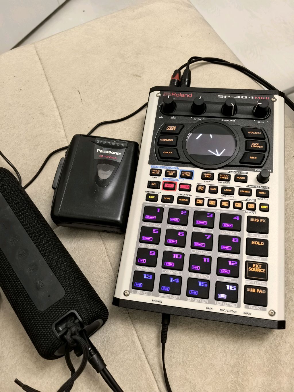 делаем музыку на Roland Sp404 Mk Ii