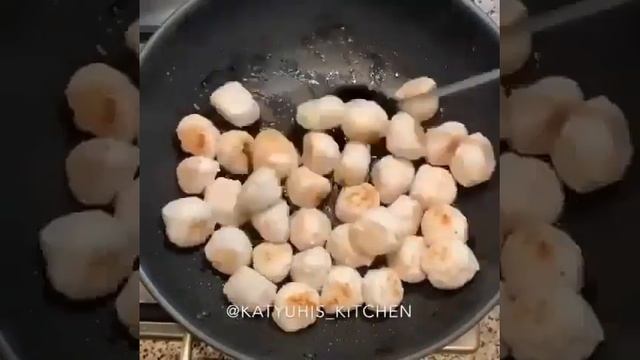 Куриные фрикадельки в сливочном соусе смотреть онлайн