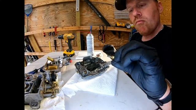 Edelbrock Carburetor Quick Clean смотреть онлайн