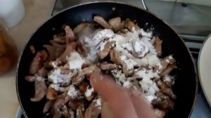 БЕФСТРОГАНОВ ИЗ СВИНИНЫ