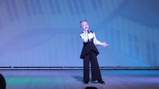 Ларина Маруся - Лесная песенка смотреть онлайн