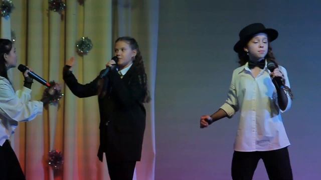 Эстрадный ансамбль "Карусель" - Отбой смотреть онлайн