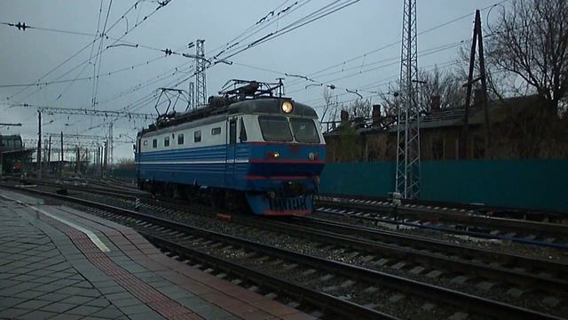 Электровоз ЧС2К-409 смотреть онлайн