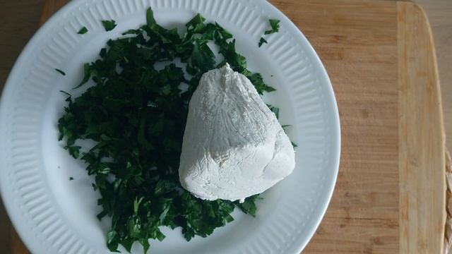 Cream Cheese Christmas Tree 🎄 The Easiest & Cutest Appetizer | Ёлочка из Сливочного Сыра смотреть онлайн