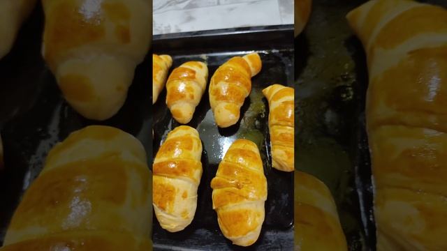 croissant 😋#shorts смотреть онлайн