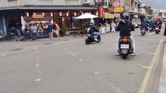 三陽 Honda Dio 50cc Two-stroke scooter 二行程機車復古速可達老車 смотреть онлайн