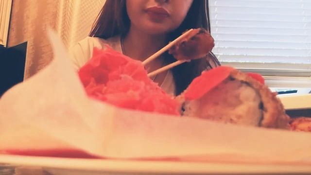 Суши 🍣 Цезарь с курицей!!! смотреть онлайн