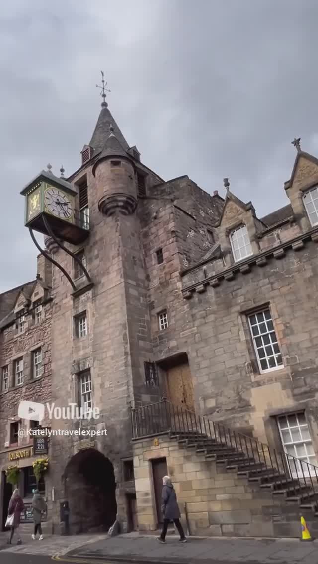 Зима в Эдинбурге #шотландия#эдинбург#столица#путешествия#волынка#великобритания#поездки#туризм смотреть онлайн