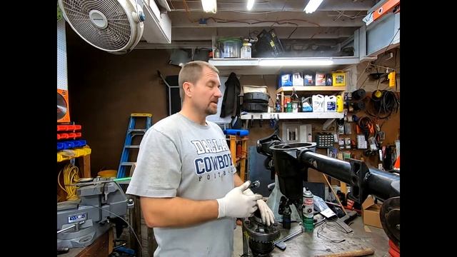 1980 CJ Model 30 Auburn Gear E-locker install смотреть онлайн