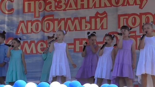 Эстрадный ансамбль " Карусель" - Ландыши смотреть онлайн