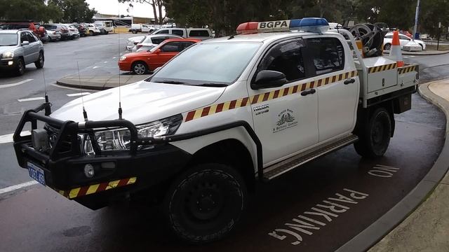 2022-06-22: Botanic Gardens & Parks Authority Vehicle - Kings Park (Photos) смотреть онлайн