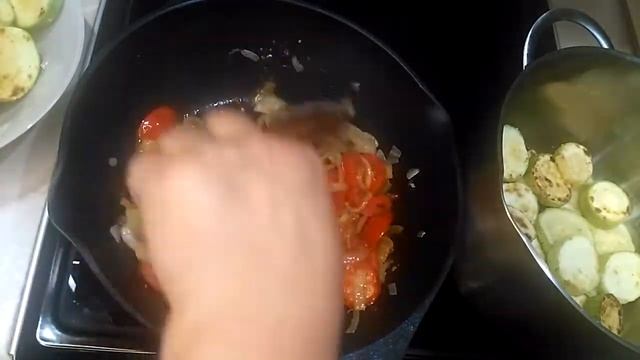 Кабачки в собственном соку, успей пока еще сезон!!! смотреть онлайн