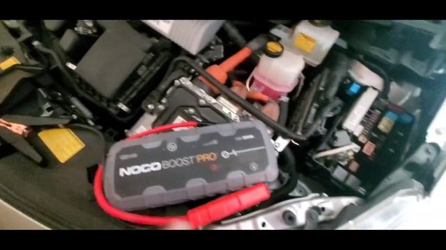 HOW TO JUMP START A TOYOTA PRIUS смотреть онлайн