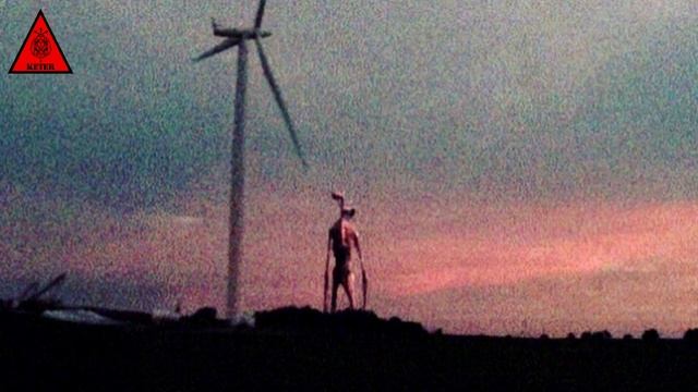 SCP-6789 (сиреноголовый)