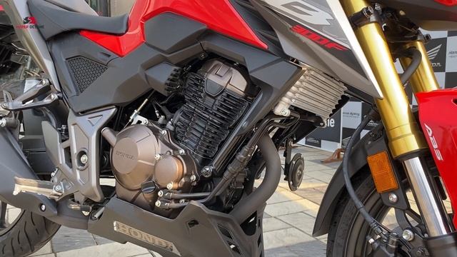 2024 Honda CB 300 F Review - সবথেকে কম দামে 300cc Bike