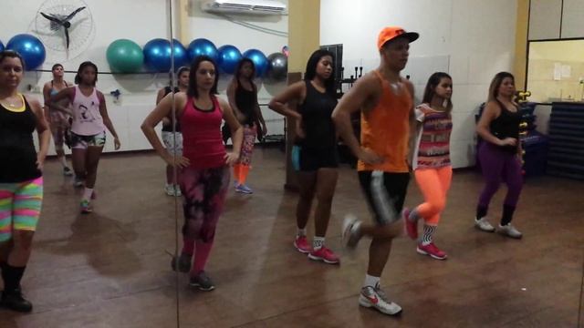 Beijinho no Ombro Valesca Popozuda - Ramon Ventura WM Academia Coreografia смотреть онлайн