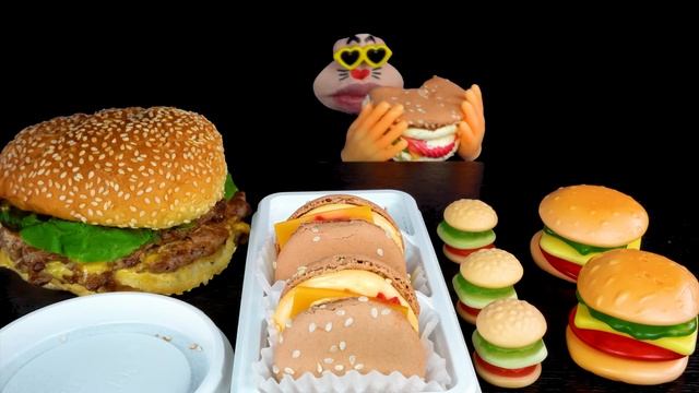 ASMR MUKBANG Giant Burger & Jelly Burger & Macaron Burger 🍔 EATING SHOW (4K) смотреть онлайн