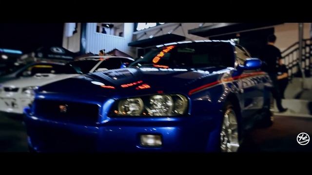 RIGHT HAND GTR AT A CAR MEET x ACE CAFE смотреть онлайн