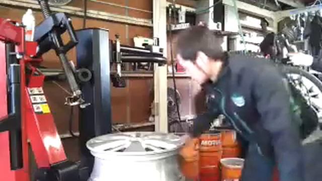 エリシオン スタッドレスタイヤのレンタル タイヤガーデン掛川 磐田市 смотреть онлайн
