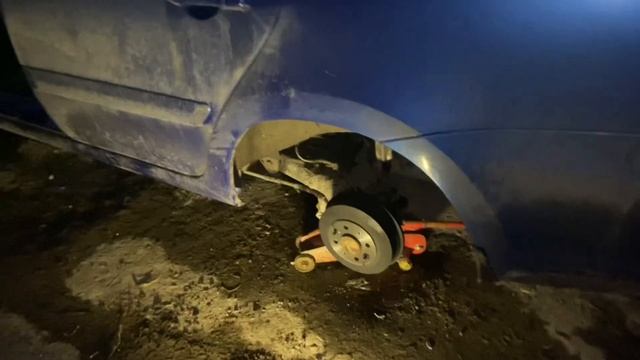 ЗАМЕНИЛИ ТОРМОЗА В КРУГ LADA GRANTA FL смотреть онлайн