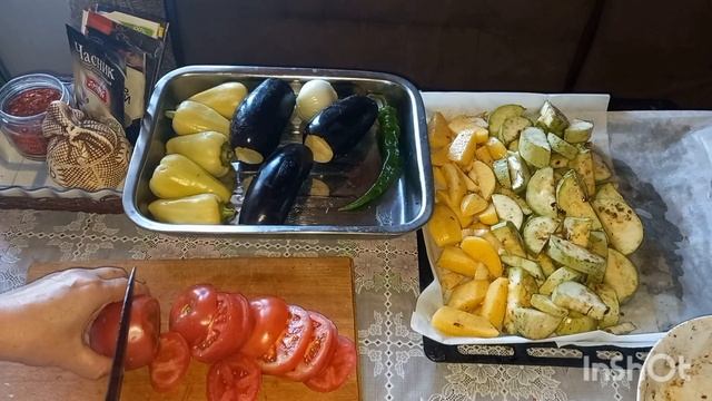 Запечені овочі гарно смакують всій родині. смотреть онлайн