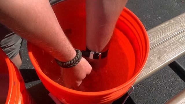 The Smart Pack: Fast and Easy to Clean - 10 Seconds from slime to shine смотреть онлайн