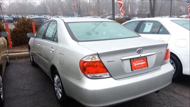 2005 Toyota Camry LE Cold Start, Walk around & Quick Tour смотреть онлайн
