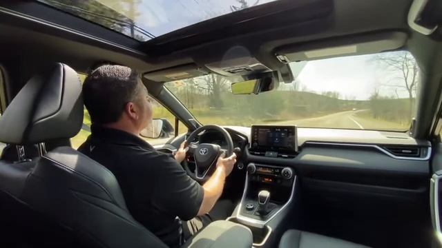 Toyota RAV4 Hybrid XSE Test Drive