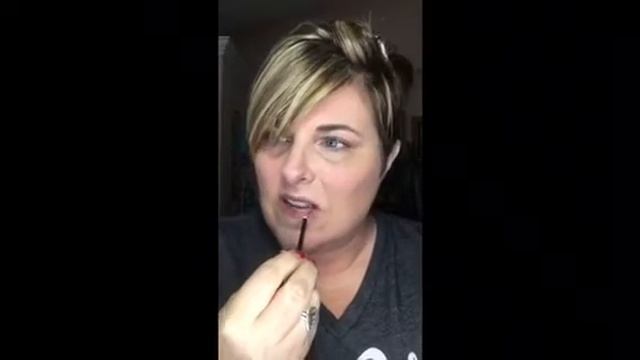 LipSense Combo Craze: PRALINE ROSE & CARAMEL LATTE смотреть онлайн