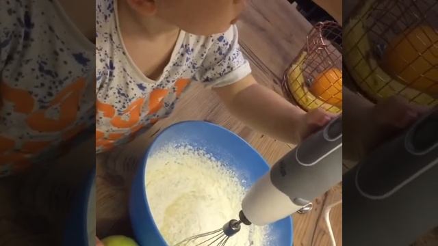 Кексы. Маленький помощник смотреть онлайн