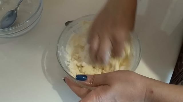 Թթվասերով գաթա / Гата на сметане / Gata On Sour Cream