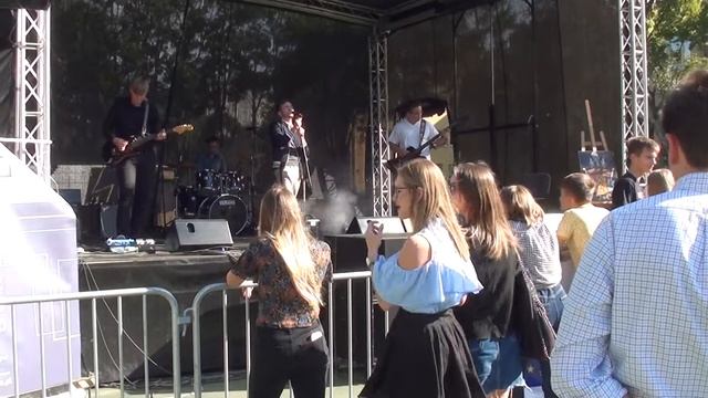 Holy Guacamole - Lajki смотреть онлайн