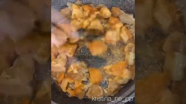 Шаурма с очень вкусным соусом 😋 | Рецепт #shorts смотреть онлайн