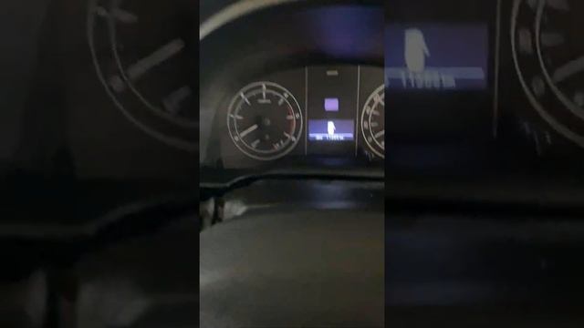 Diesel ASMR Innova Crysta 2.8 startup sound смотреть онлайн