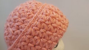 ШАПКА ЗВЕЗДОЧКИ ПЫШНЫМИ СТОЛБИКАМИ КРЮЧКОМ. ОБЗОР.