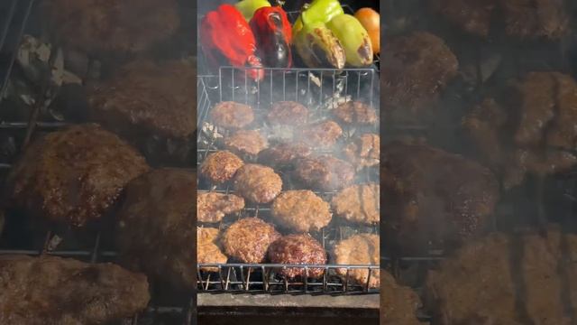 Как приготовить Турецкие котлеты на гриле? #shorts #котлеты #нагриле #рецептдня смотреть онлайн