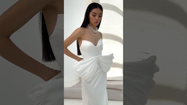 Свадебное платье Фокус внимания из коллекции «Прикосновение струн» 2025 от бренда Anna Kuznetcova