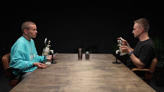 Как мы искали смысл жизни в стрип-клубе: Откровенный разговор о важном | Думик и Мацкевич смотреть онлайн