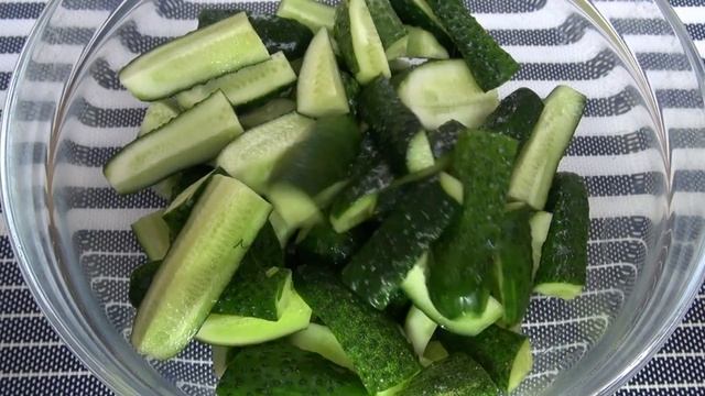 На эти огурчики ажиотаж! Хит сезона. Не успеваю мариновать. смотреть онлайн