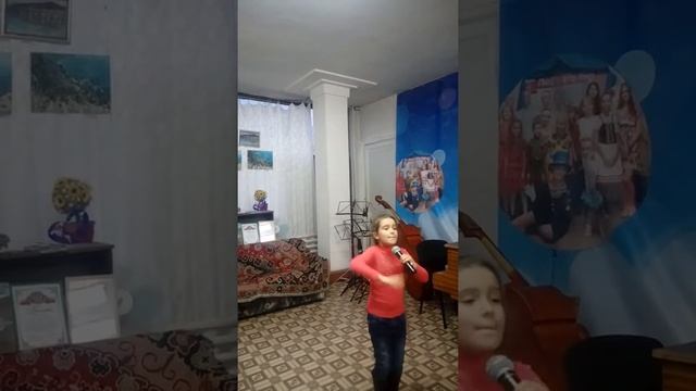 Варя Иванова- Пять ленивых лягушат (cover) смотреть онлайн