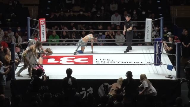【スターダム】天咲光由が天聖2連発で吏南から勝利！林下詩美＆上谷沙弥＆天咲光由 vs 渡辺桃＆吏南＆フキゲンです★！-2.17後楽園ホール大会-【STARDOM】 смотреть онлайн