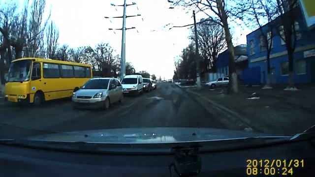 Лихачам в Одессе нет покоя! смотреть онлайн