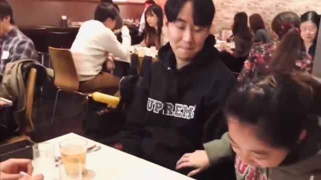 Korean, Chinese & Vietnamese Trying RUSSIAN FOOD For The First Time; иностранцы пробуют русскую еду