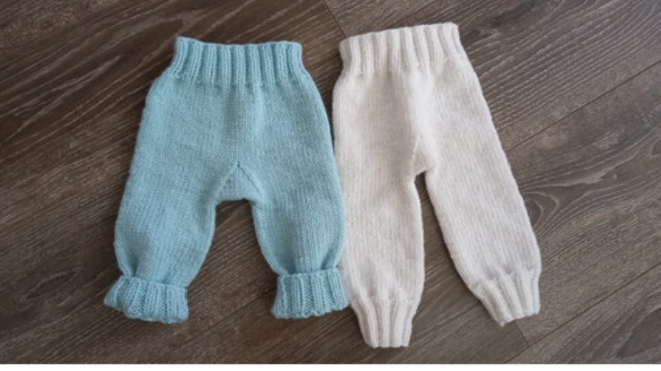 Штанишки спицами для малыша 0-3 месяцев