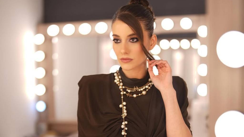 Звёзды Турдизи в новых выпусках журналов смотреть онлайн