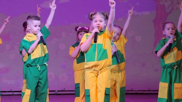 Детская Эстрадная студия " Курносики" -Собака - Барабака смотреть онлайн